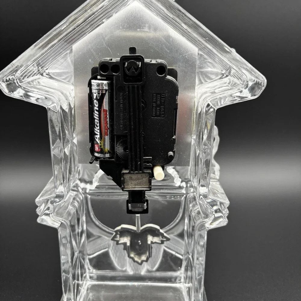Vintage Shannon Crystal Legends 24% lead Pendulum‎ Clock By Godinger